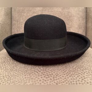 NWT Betmar Black Wool Felt Hat